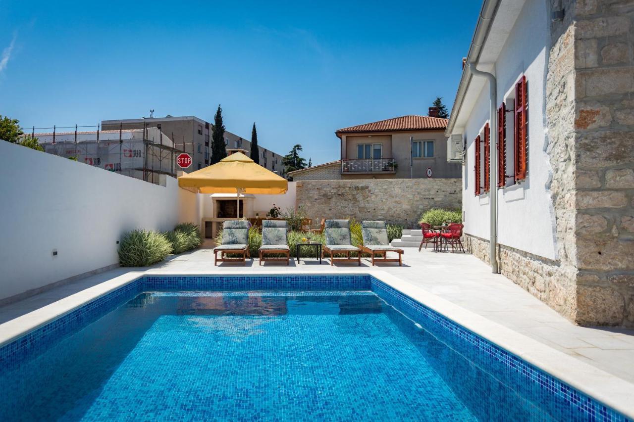 Casa Grotta Istriana Mit Neu Pool Near Center In Pula Villa Dış mekan fotoğraf